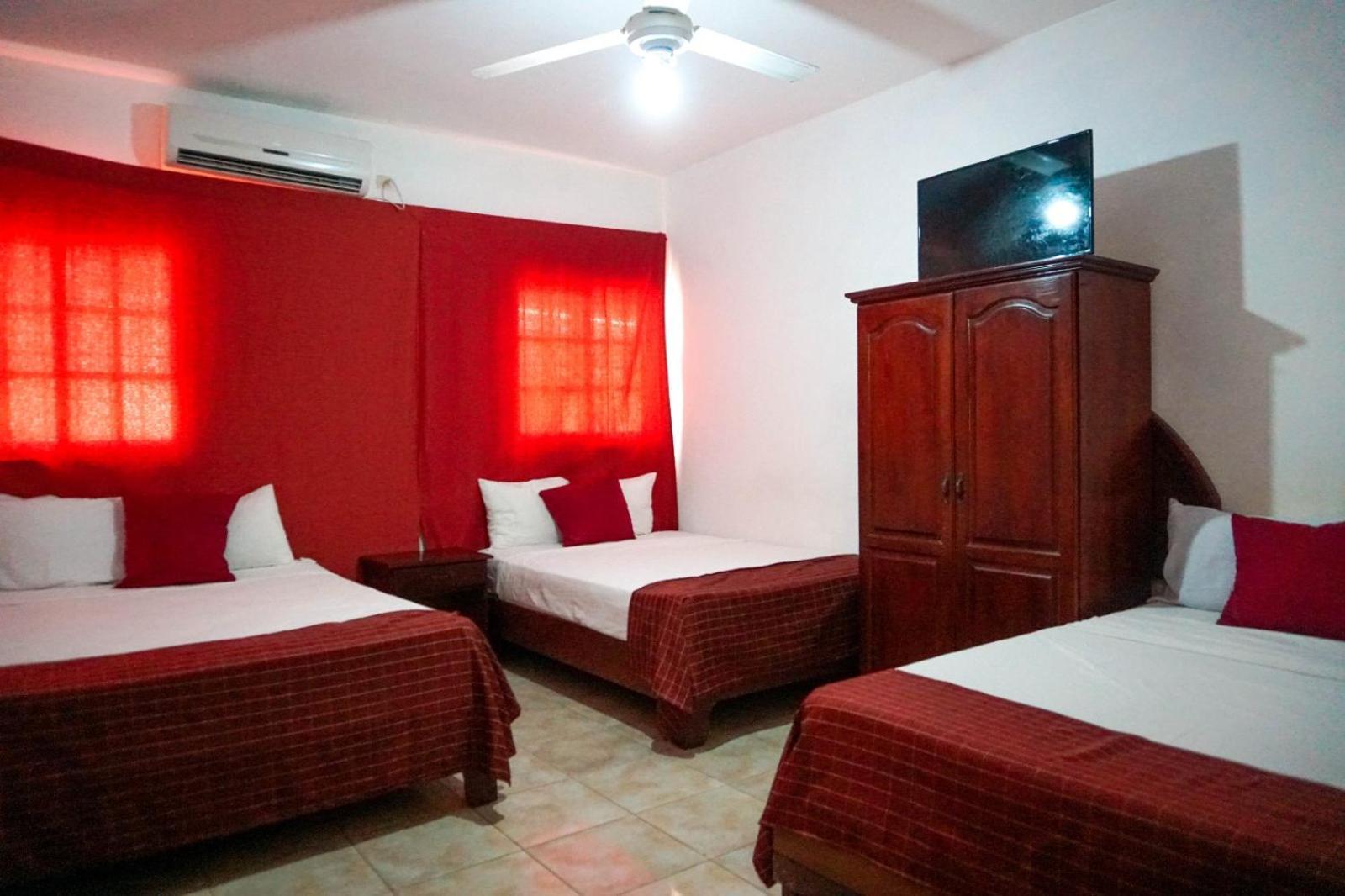 Hotel Nuevo Amanecer El Catey Luaran gambar