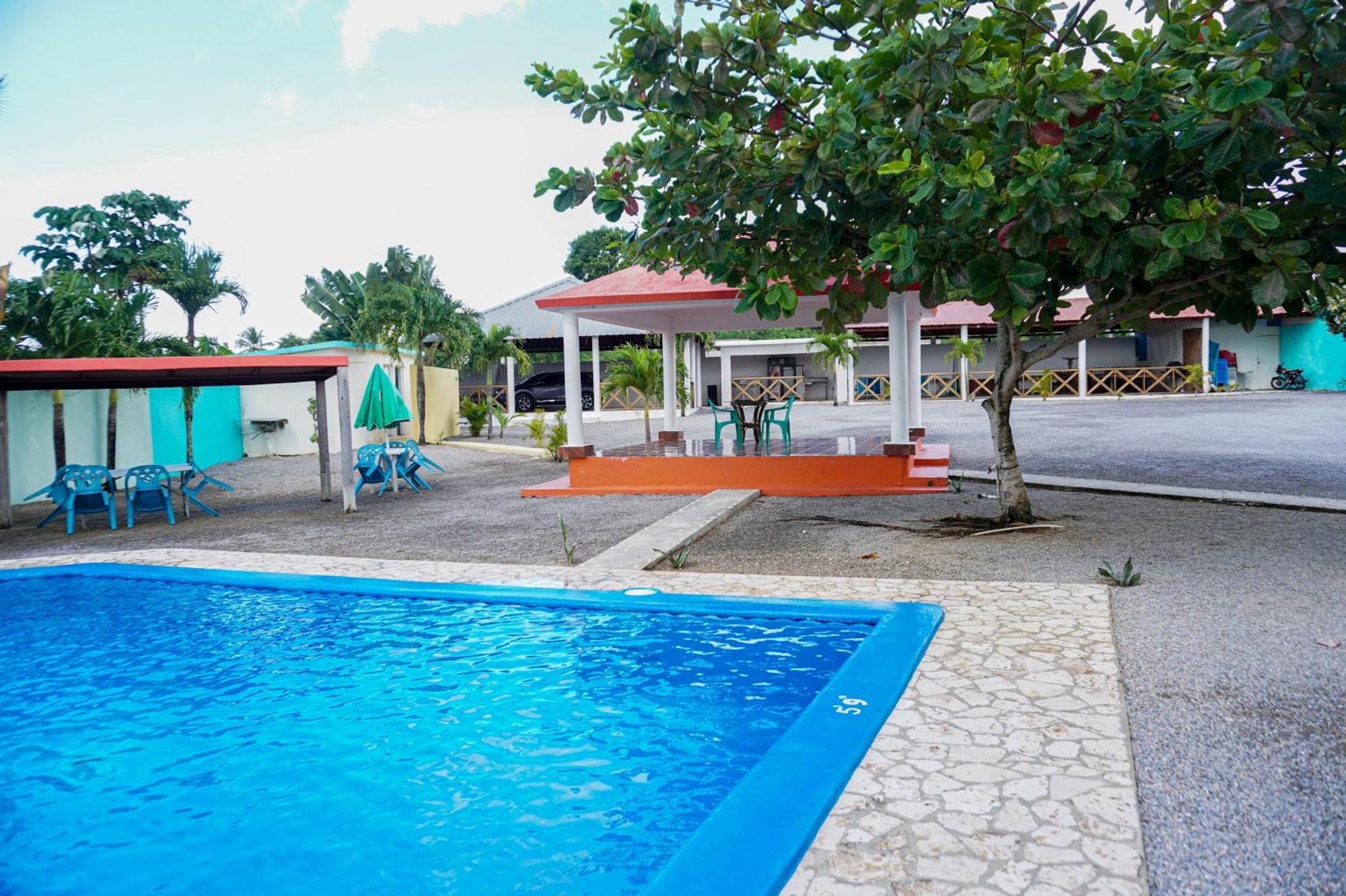 Hotel Nuevo Amanecer El Catey Luaran gambar